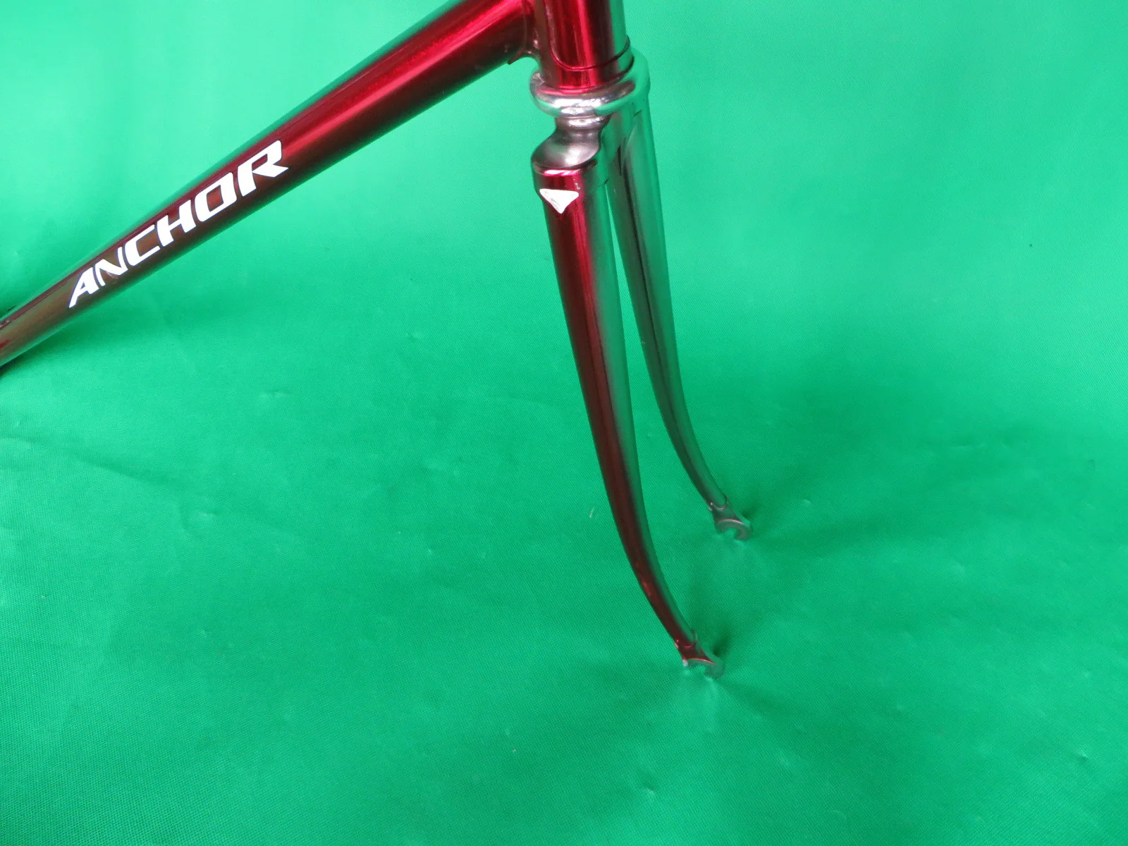 Anchor // Red & Chrome Fade // 50.5cm - Image 8