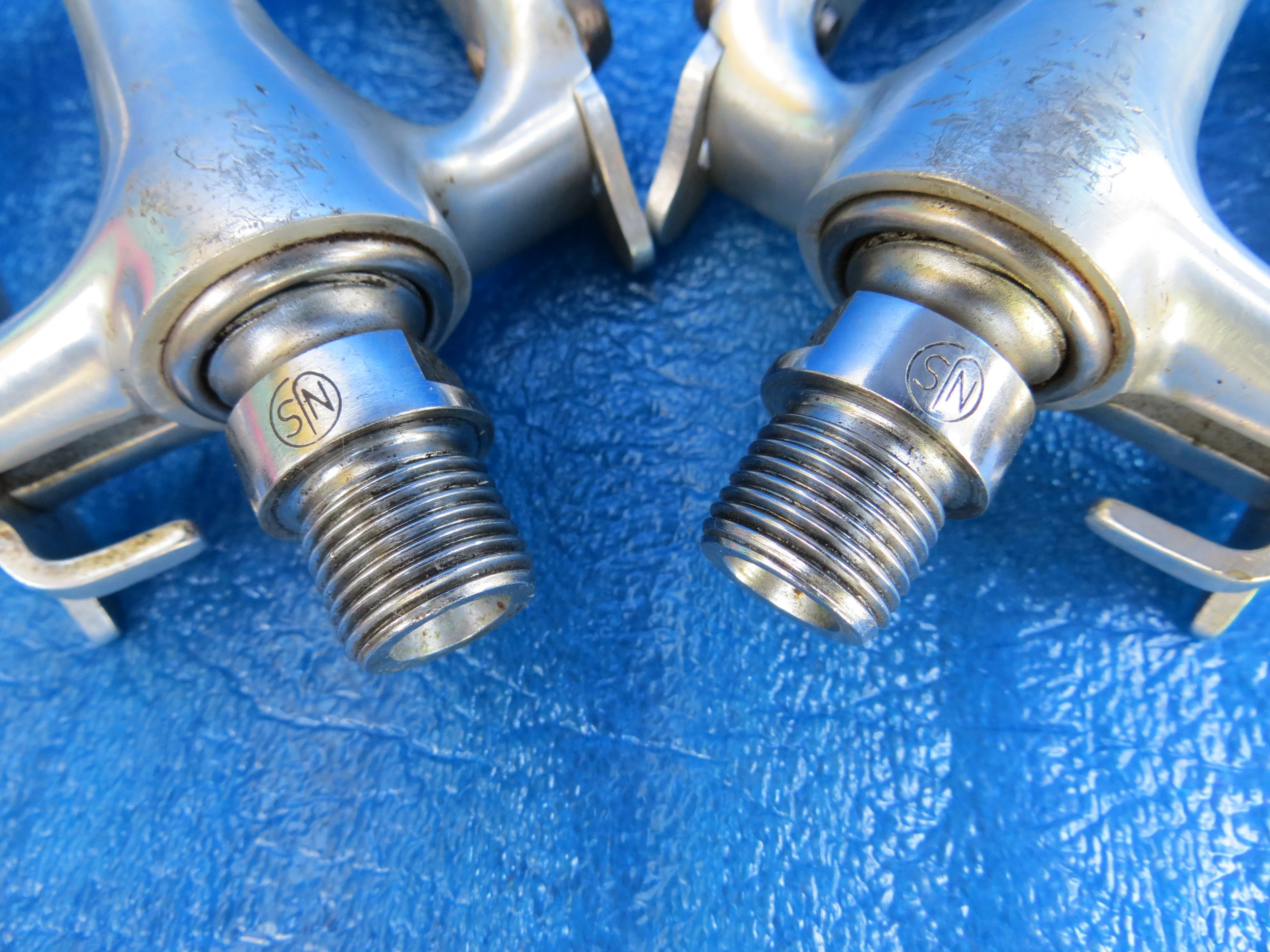 Campagnolo C-record NJS Pedal Set (22040915) - Image 5