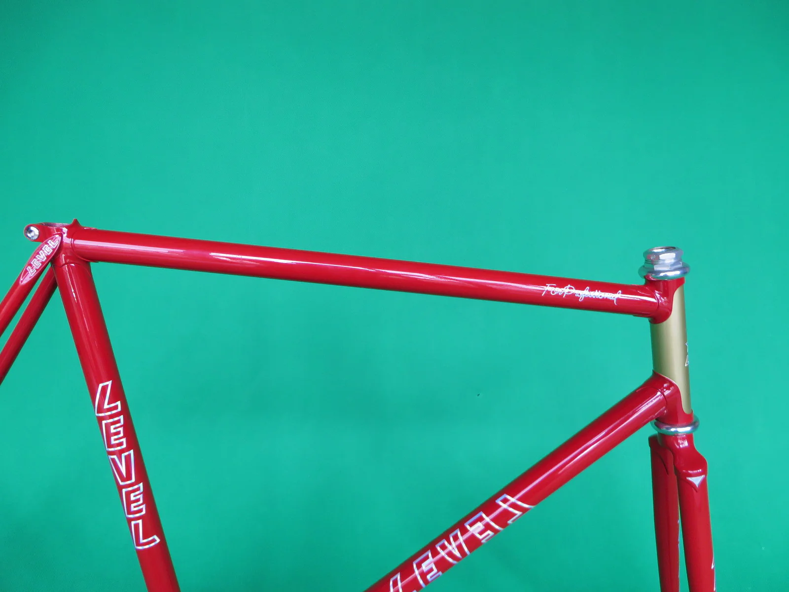 Level Red/Gold Two Tone (54.5cm) - Image 10