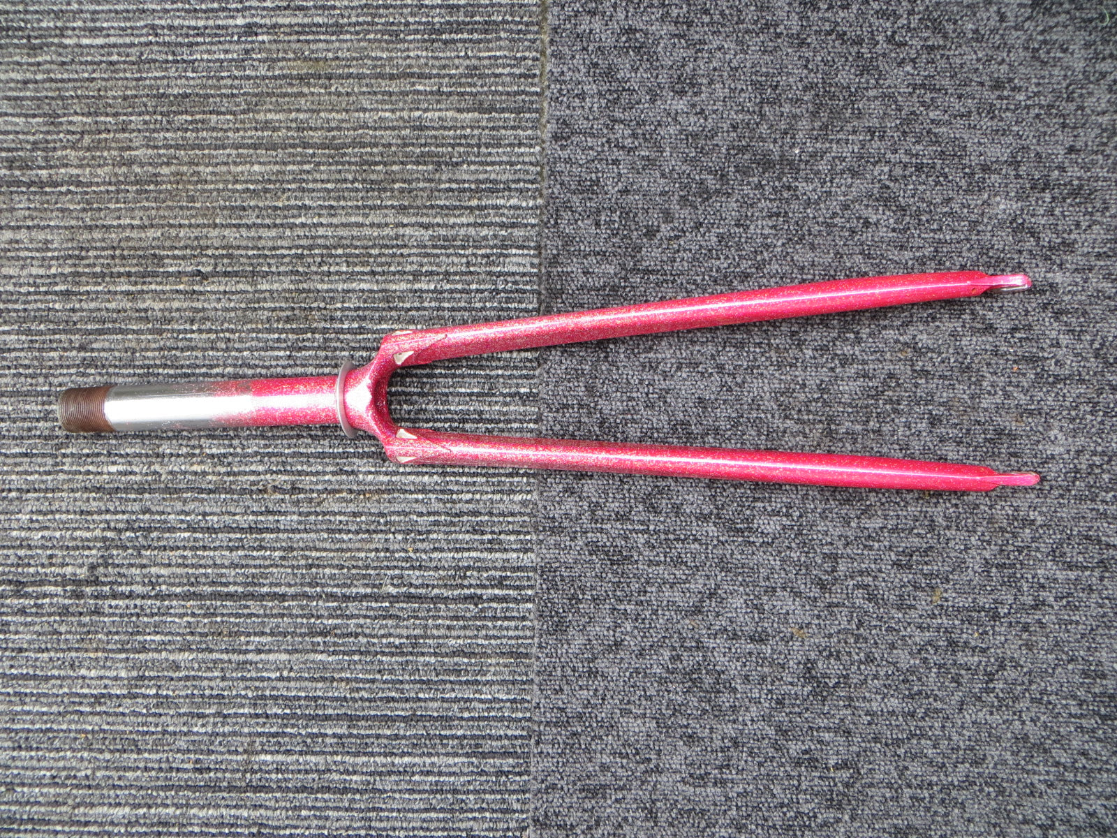 Makino Front Fork 158mm Steering Column Length /8mm Axle Slot - Image 3