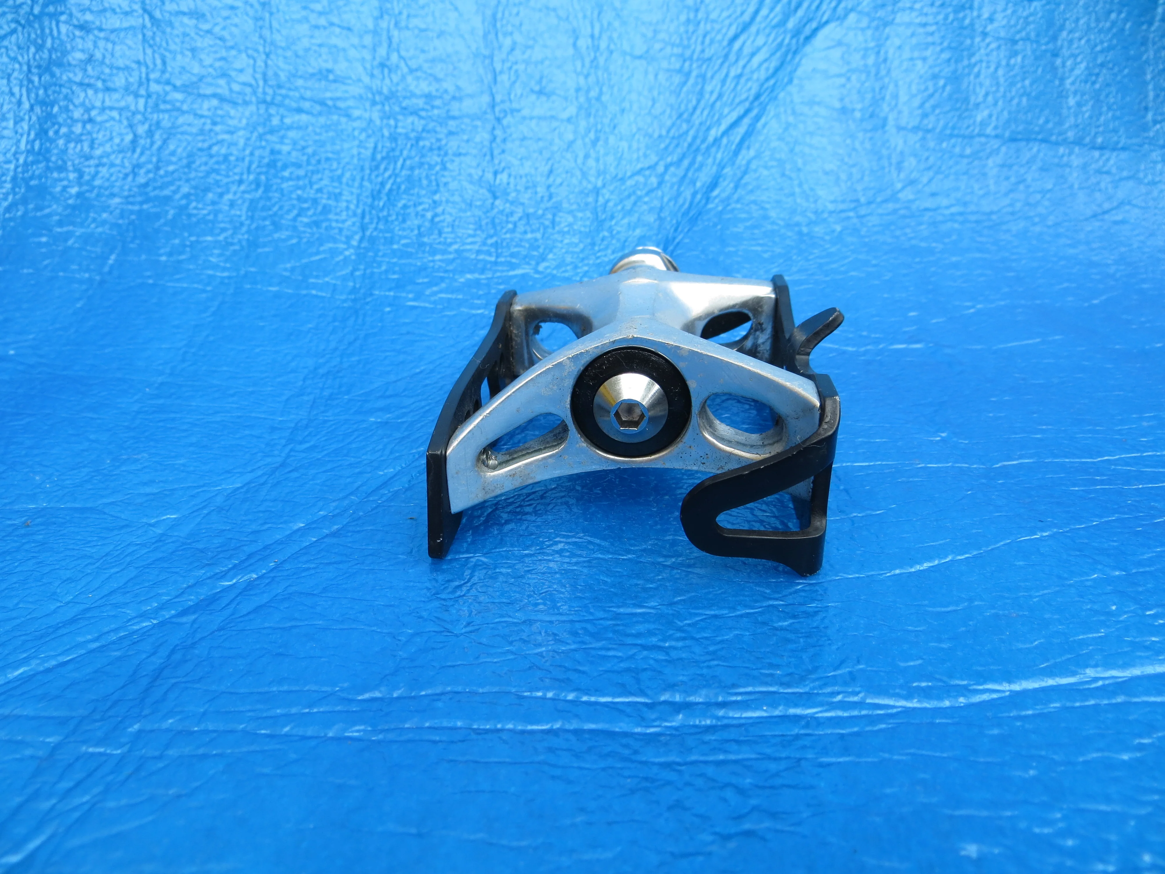 Never Used Suntour Superbe Pro NJS Right Pedal Only (23062605) - Image 3