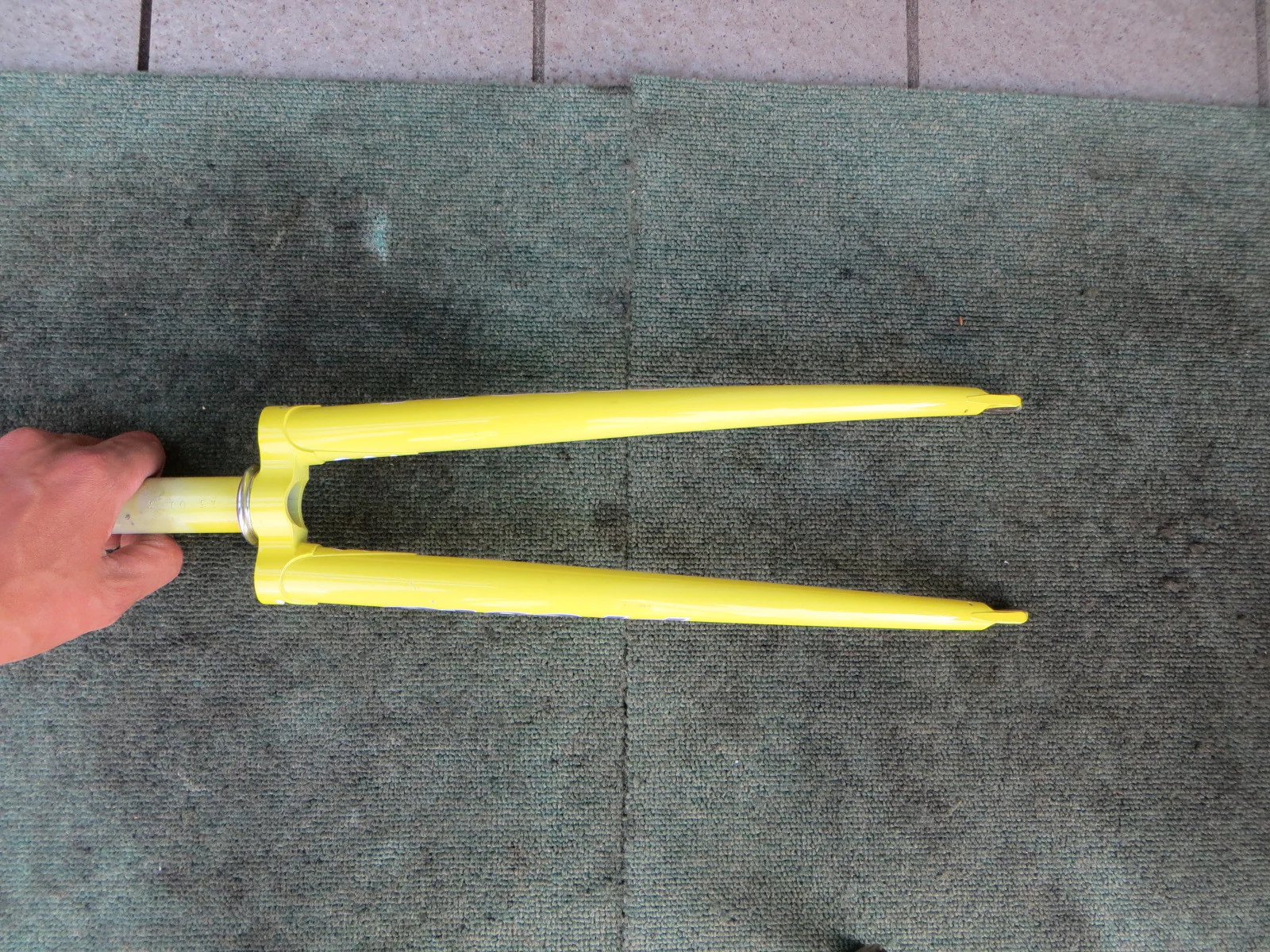 Presto 145mm/9mm slot front fork - Image 3