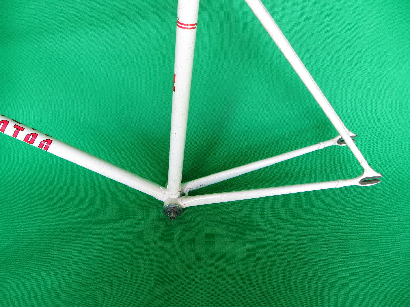 Reminton White Silver Flake (52cm) - Image 5