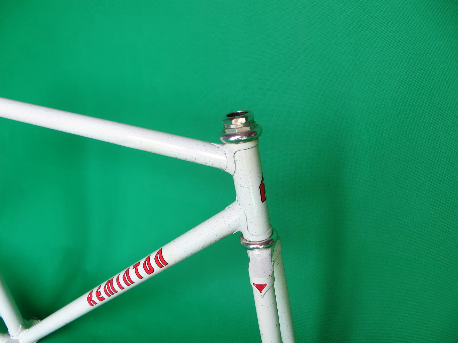 Reminton White Silver Flake (52cm) - Image 7