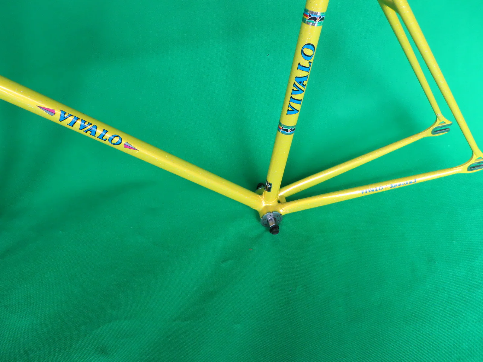 Vivalo // Yellow Sparkle // 51.5cm - Image 5